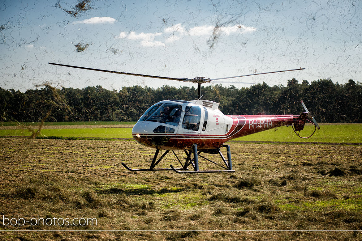 Enstrom 480 Helicopter Bruidsfotografie Bergen op Zoom Joost en Dieneke34