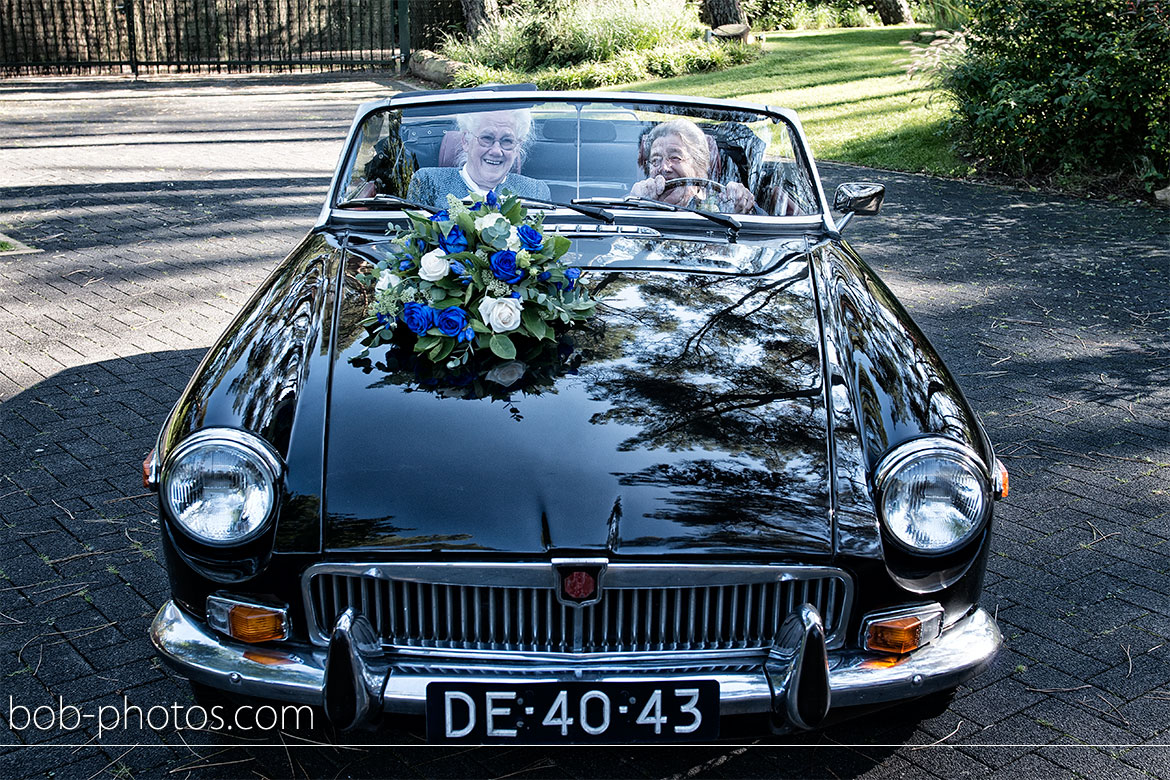 Trouwvervoer MG B Bruidsfotografie Bergen op Zoom Joost en Dieneke47