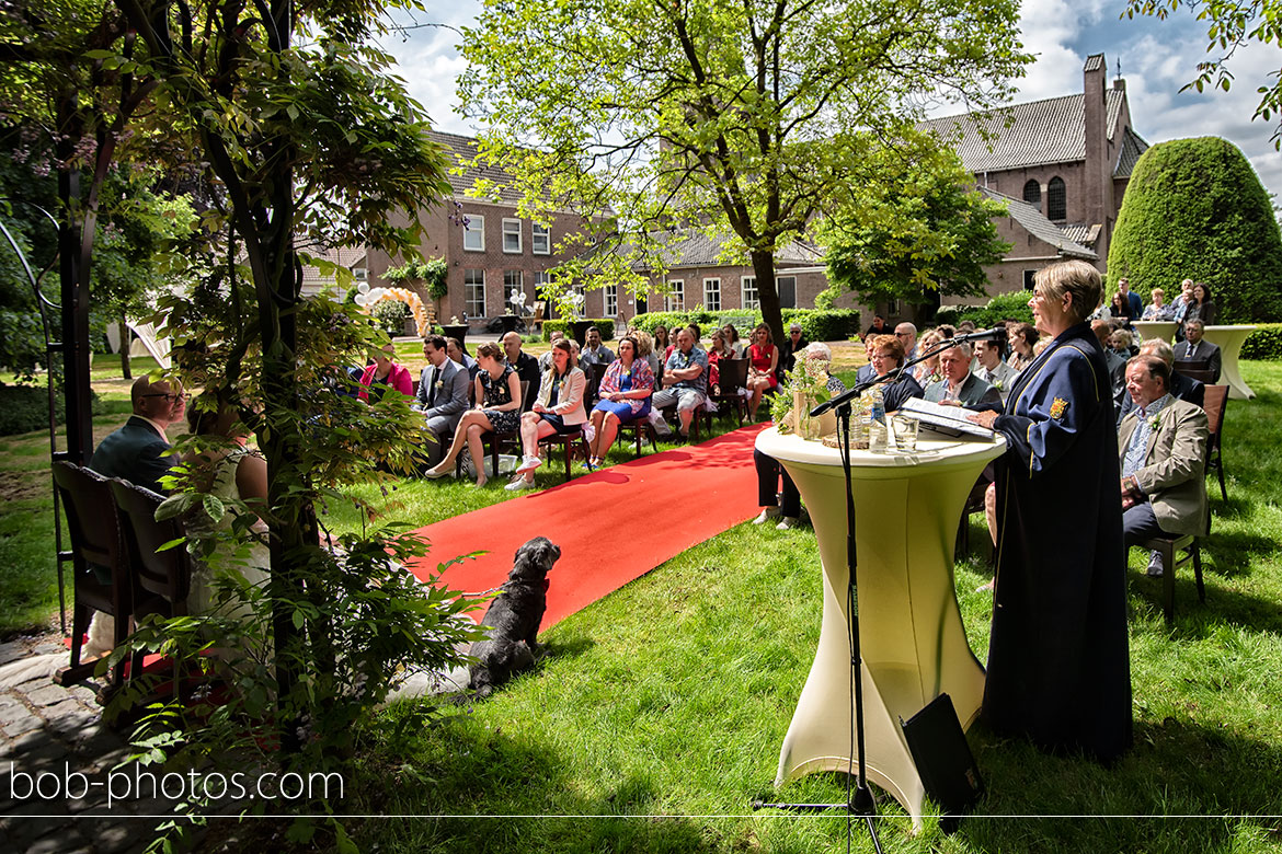 Buiten ceremonie Bruidsfotografie Schijf