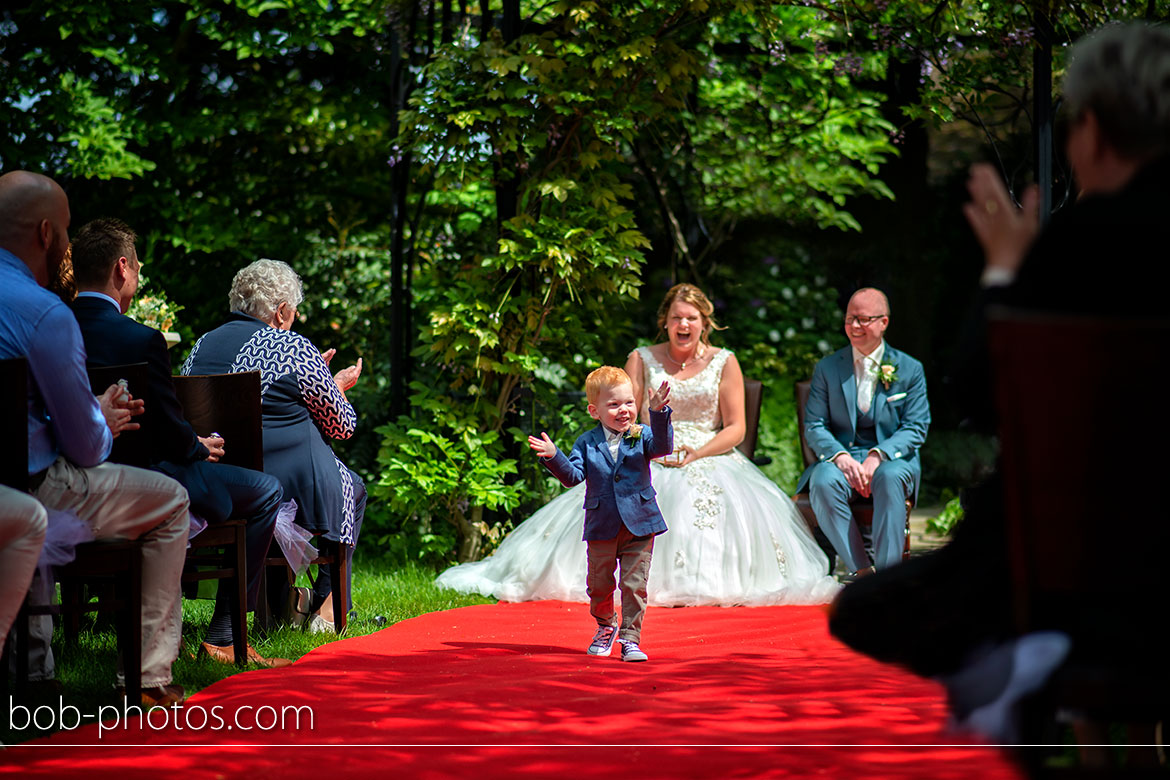 Ringdrager Bruidsfotografie Schijf