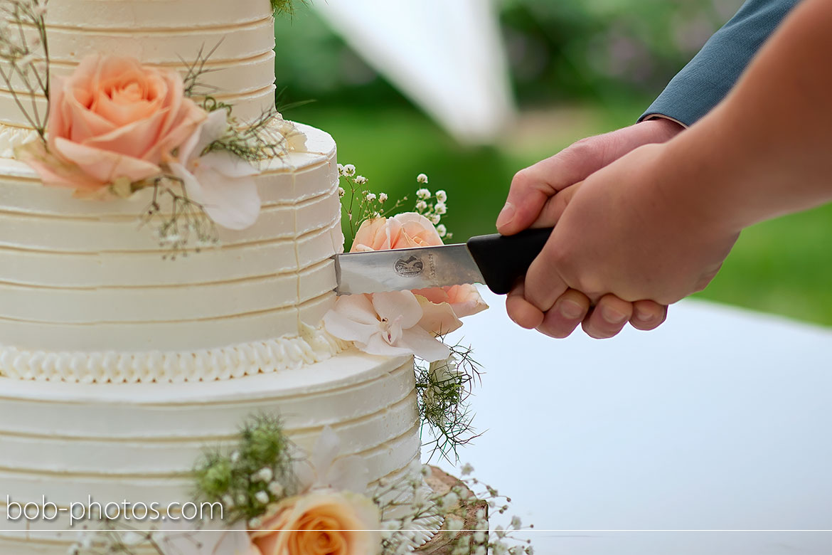 Bruidstaart bakkerij gebroeders de jong Bruidsfotografie Schijf