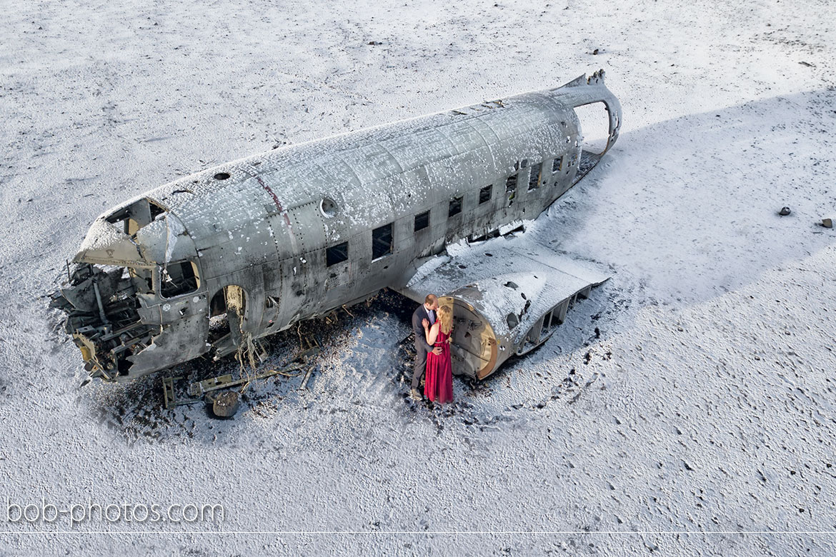 Crashed DC 3 Loveshoot Iceland