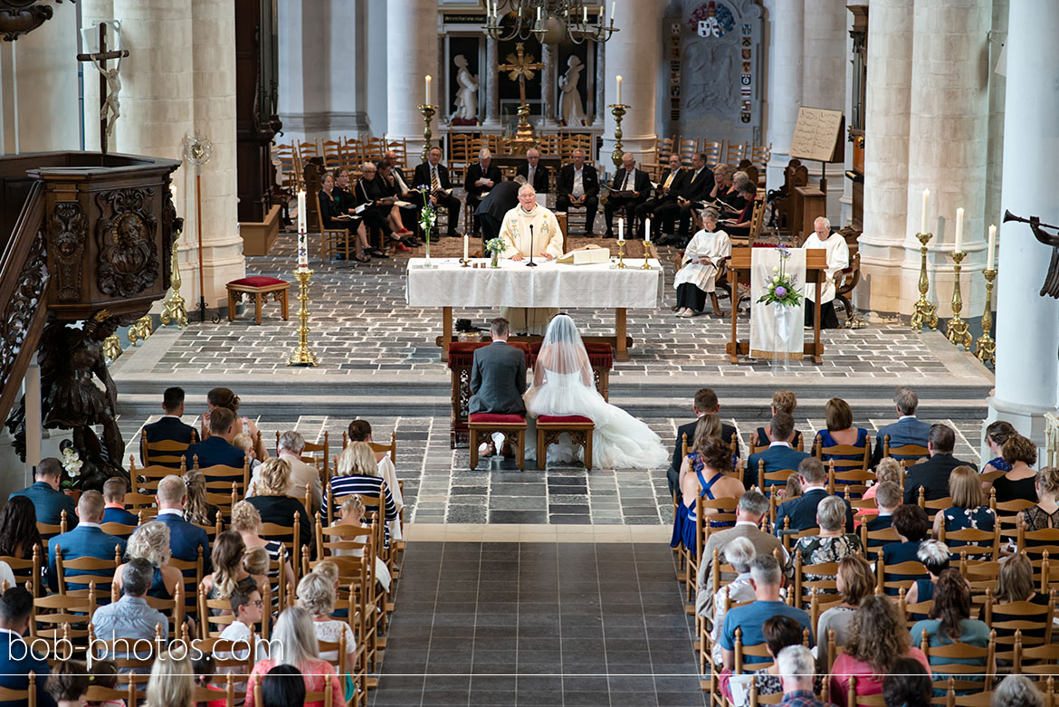 Sint-Gertrudiskerk Bruidsfotografie Bergen op Zoom