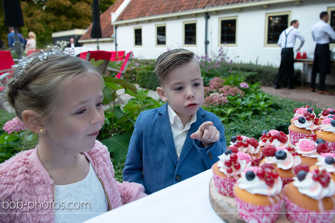 R en P taart en cupcakes Spijkenisse bruidsfotografie Rhoon